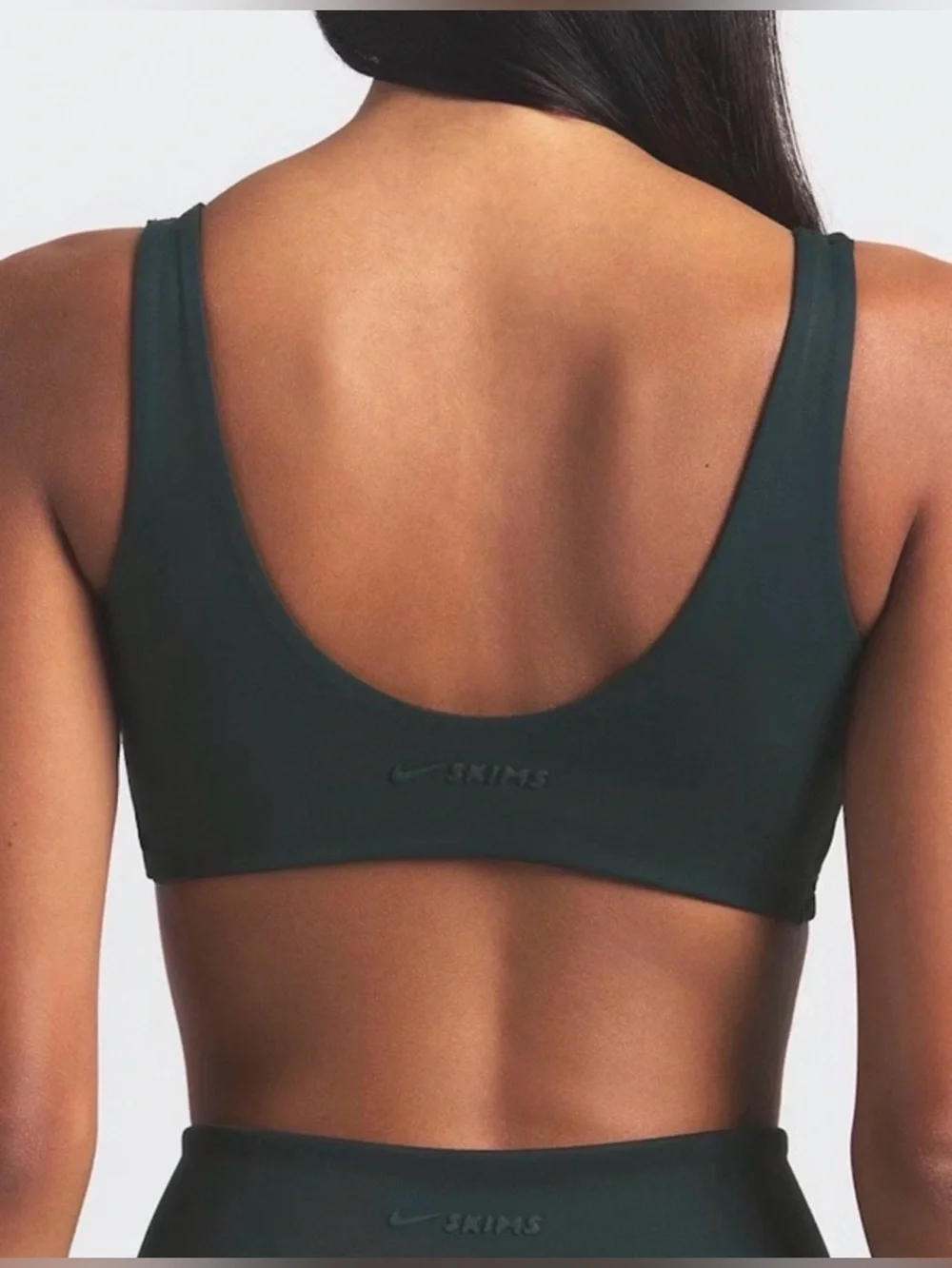 Nike x SKIMS Matte Black Twist Front Plunge Bra NWT Size L